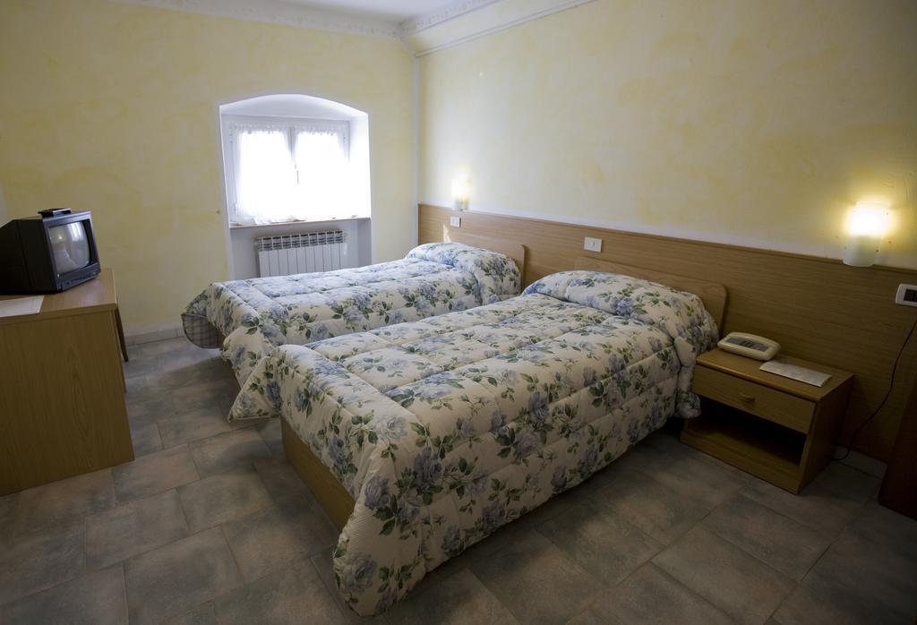 Albergo Ristorante Turchino Campo Ligure Екстер'єр фото
